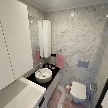 Square Light Apartament